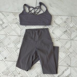 Lululemon light purple gym set